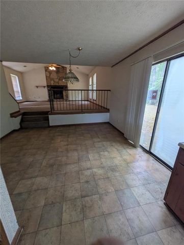 537 Fire Fly Drive, Tucker, GA 30084