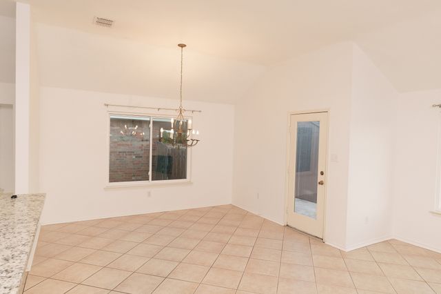 10400 Lake Park Drive, Hurst, TX 76053