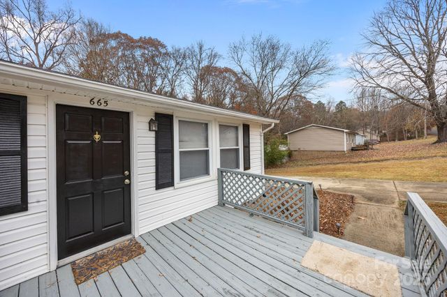 665 Firecrest Street SE, Concord, NC 28025