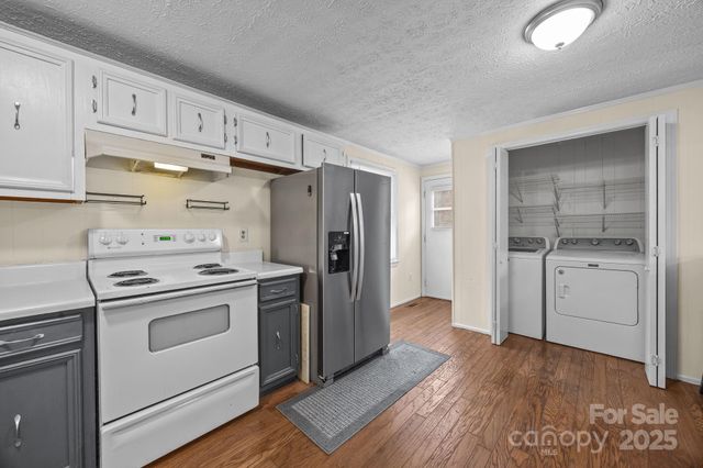 665 Firecrest Street SE, Concord, NC 28025