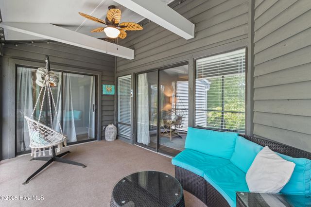 718 Azalea Dr 458, Hampstead, NC 28443