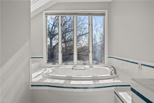 609 Botetourt GDNS, Norfolk, VA 23507