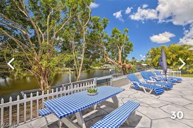 1518 SE 32nd ST, Cape Coral, FL 33904