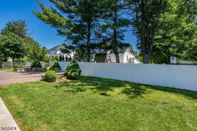 1467 Masoma Rd, North Brunswick Twp., NJ 08902