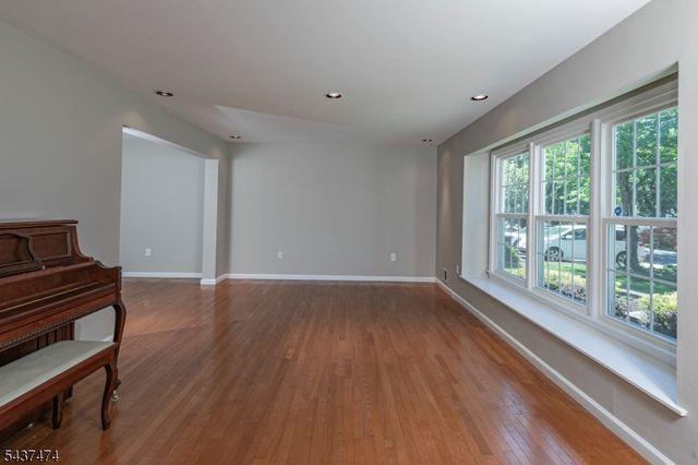 1467 Masoma Rd, North Brunswick Twp., NJ 08902