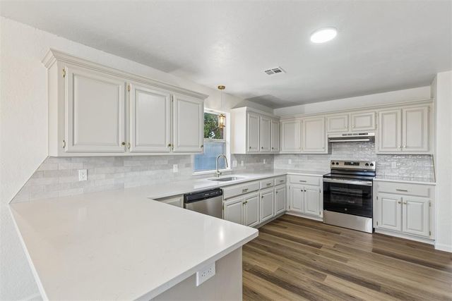 8509 Curtis Terrace, Oklahoma City, OK 73132