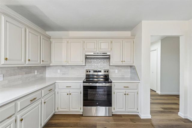 8509 Curtis Terrace, Oklahoma City, OK 73132