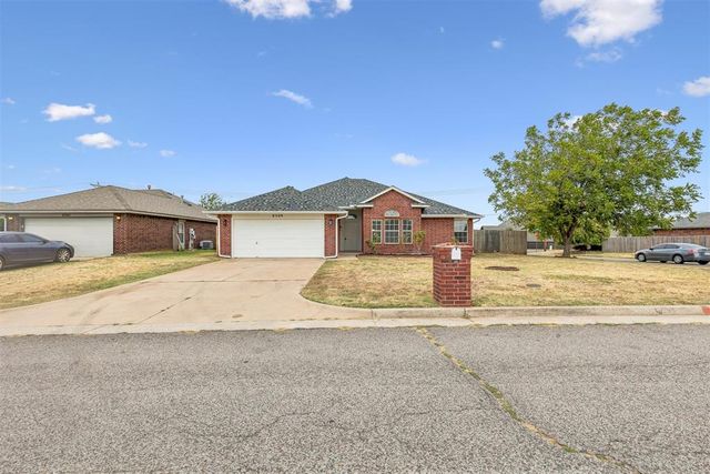 8509 Curtis Terrace, Oklahoma City, OK 73132
