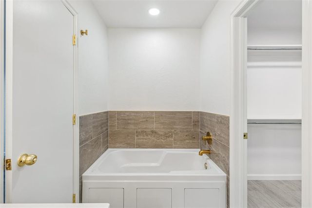 8509 Curtis Terrace, Oklahoma City, OK 73132