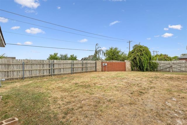 8509 Curtis Terrace, Oklahoma City, OK 73132