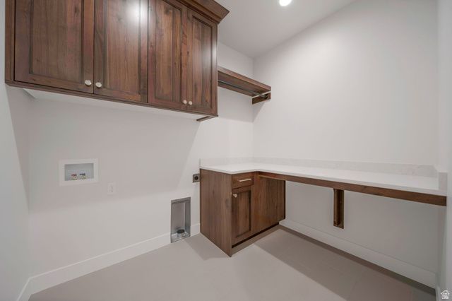 695 W HIDDEN FARM DR, Farmington, UT 84025