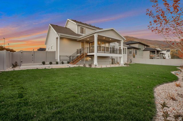 695 W HIDDEN FARM DR, Farmington, UT 84025