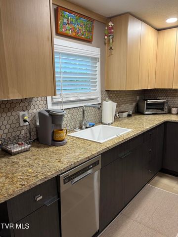 1007 Embreville Road, Johnson City, TN 37604