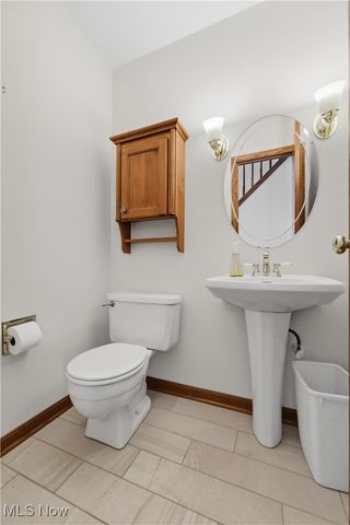 11900 Hoover Avenue NW, Uniontown, OH 44685