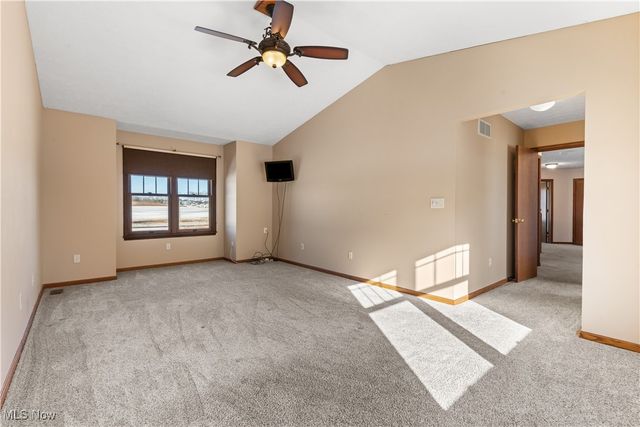 11900 Hoover Avenue NW, Uniontown, OH 44685