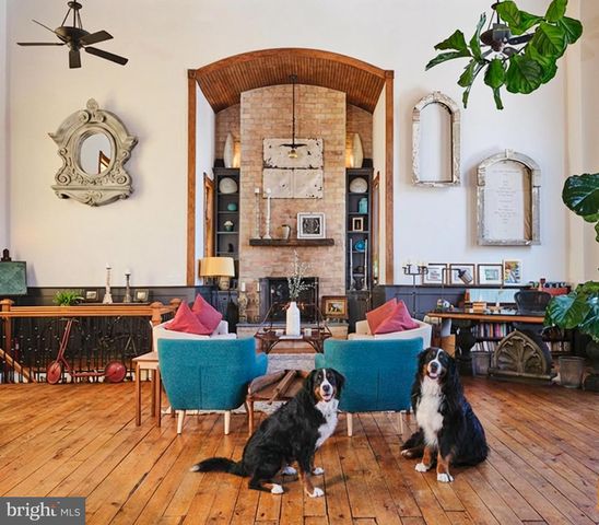 5 WATER ST, Lebanon, NJ 08833