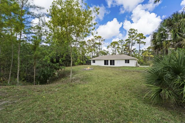 14828 82nd Street N, Loxahatchee, FL 33470