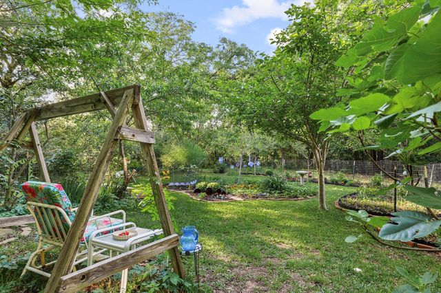 901 Old State Lane, Denison, TX 75020