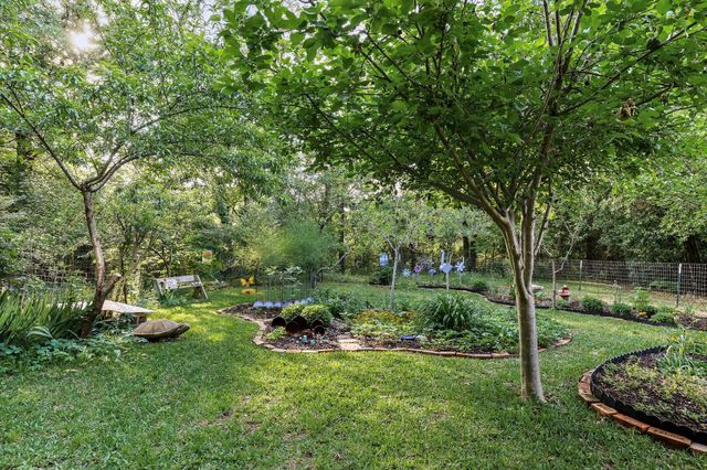 901 Old State Lane, Denison, TX 75020