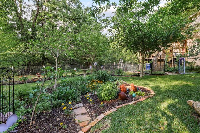 901 Old State Lane, Denison, TX 75020