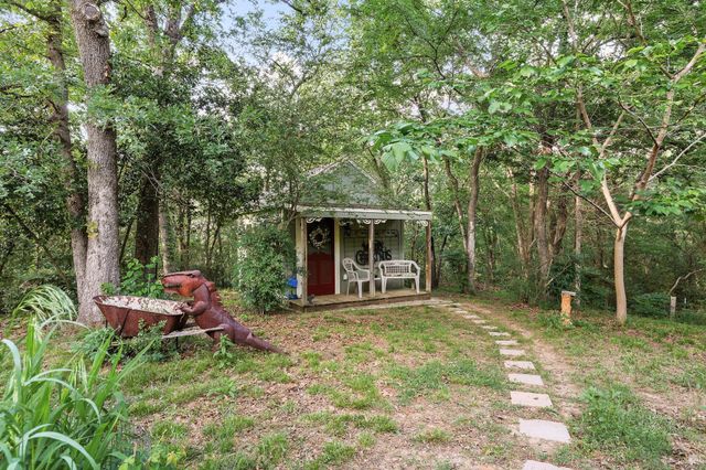 901 Old State Lane, Denison, TX 75020