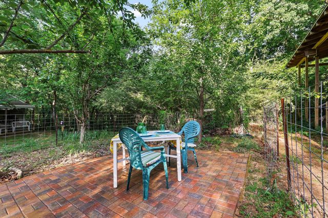 901 Old State Lane, Denison, TX 75020