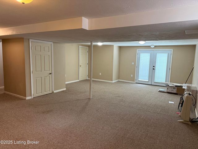 386 Pine Ridge Dr, Brandenburg, KY 40108