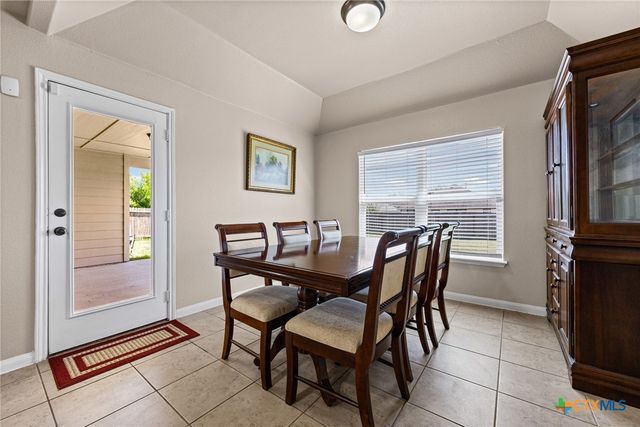 1205 Twin Estates Drive, Kyle, TX 78640