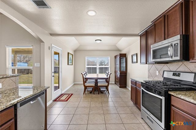 1205 Twin Estates Drive, Kyle, TX 78640