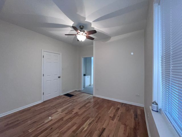 8919 S Muskegon Avenue 1F, Chicago, IL 60617