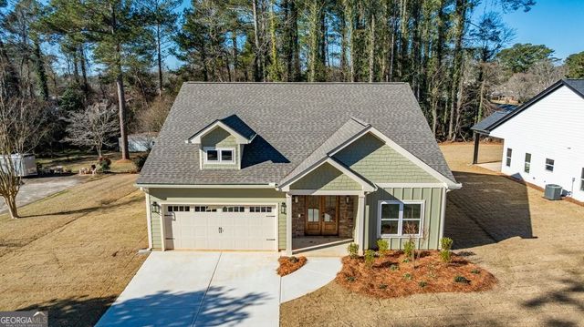 135 Beavers Street, Carrollton, GA 30117