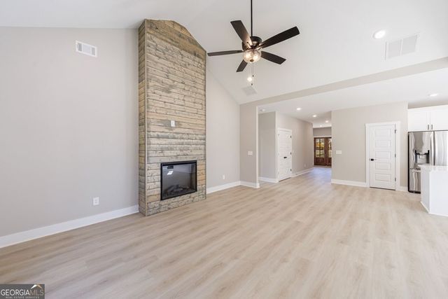 135 Beavers Street, Carrollton, GA 30117