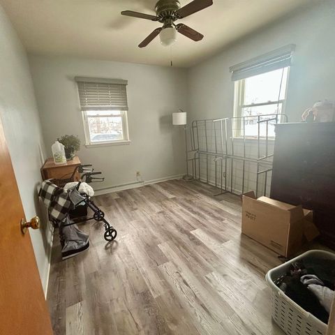 210 FEDERAL Street, Midland, MI 48642