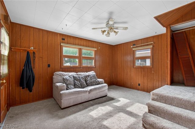 1027 2nd Street NE, Massillon, OH 44646
