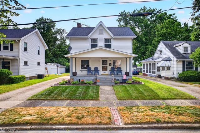 1027 2nd Street NE, Massillon, OH 44646