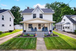 1027 2nd Street NE, Massillon, OH 44646