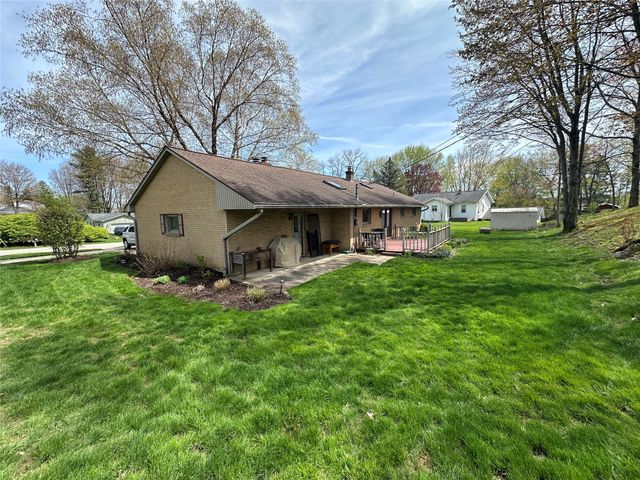 4504 COLONIAL Avenue, Millcreek, PA 16506