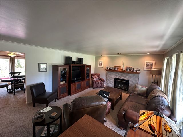4504 COLONIAL Avenue, Millcreek, PA 16506