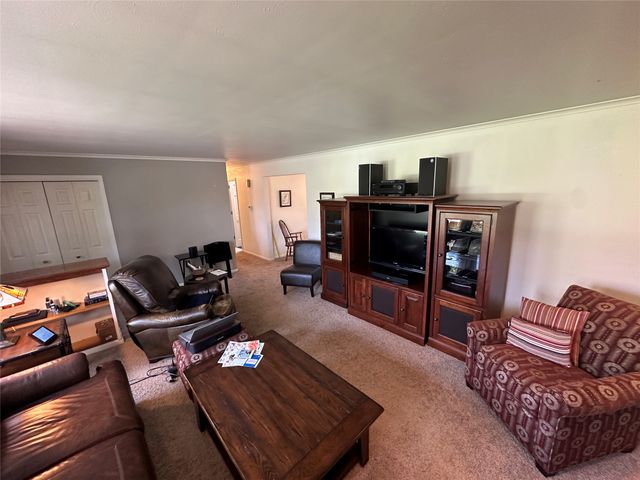 4504 COLONIAL Avenue, Millcreek, PA 16506