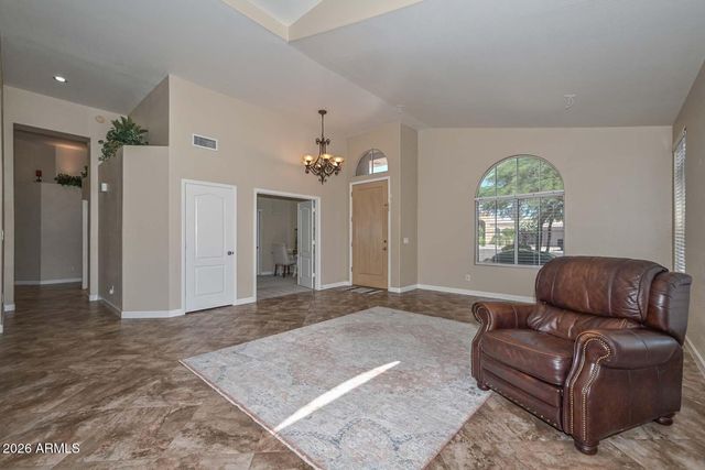 7444 W FOOTHILL Drive, Glendale, AZ 85310