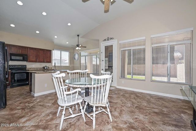 7444 W FOOTHILL Drive, Glendale, AZ 85310