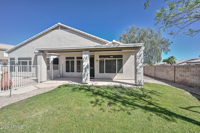 7444 W FOOTHILL Drive, Glendale, AZ 85310