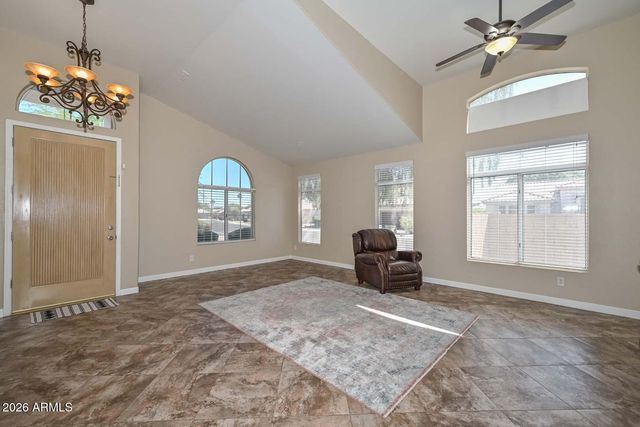 7444 W FOOTHILL Drive, Glendale, AZ 85310