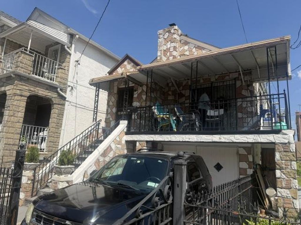 4428 Wilder Avenue, Bronx, NY 10466 — exterior