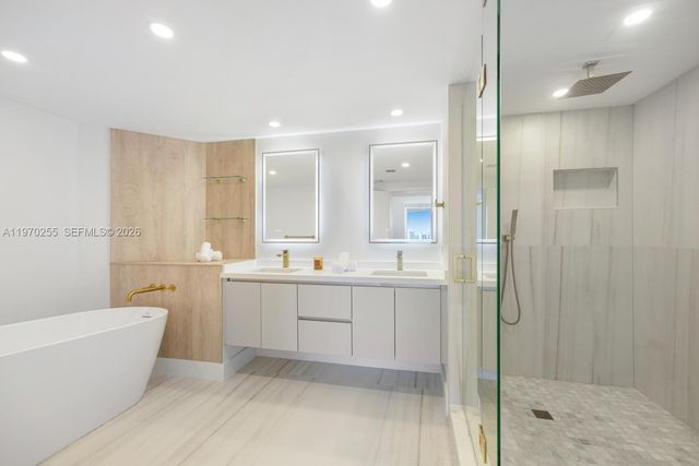 3000 Island Boulevard 2504, Aventura, FL 33160