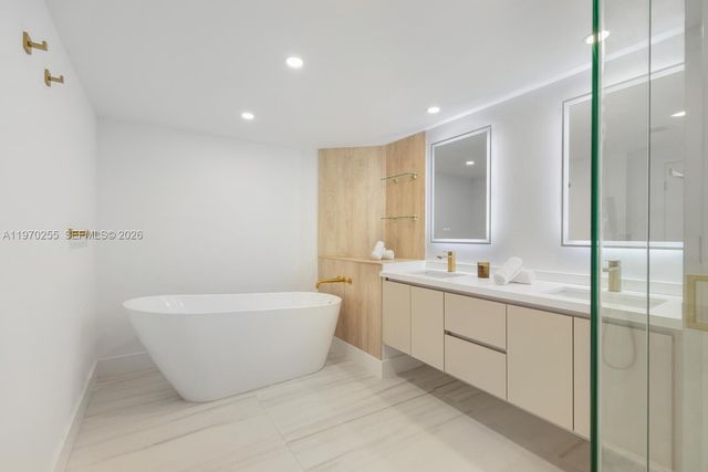 3000 Island Boulevard 2504, Aventura, FL 33160