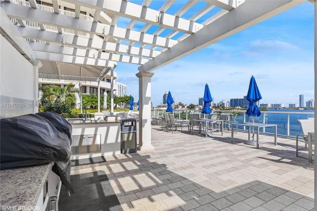 3000 Island Boulevard 2504, Aventura, FL 33160