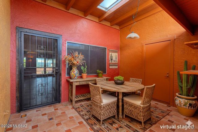 846 W Paseo Del Prado, Green Valley, AZ 85614