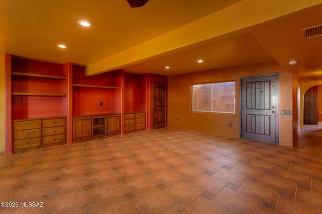 846 W Paseo Del Prado, Green Valley, AZ 85614