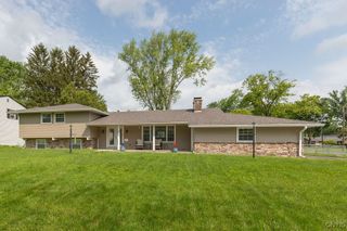 13 Berrywood Road, Clay, NY 13090